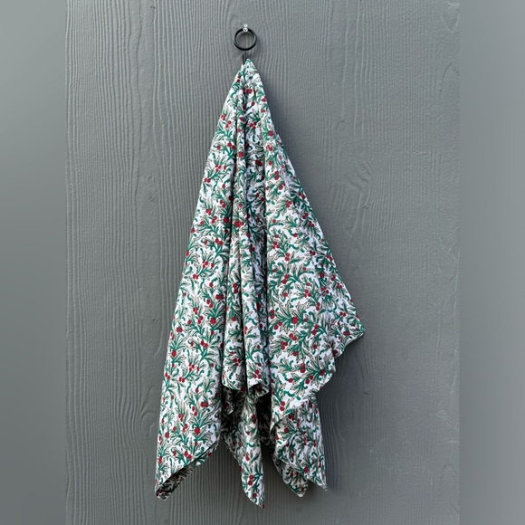 Set of 4 Crate&Barrel Block Printed Napkins - Picture 3 of 10